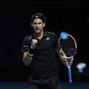 Dominic Thiem在他的ATP决赛中庆祝2020比赛